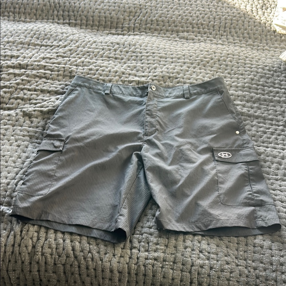 Men's Under Armour Gray Cargo Shorts